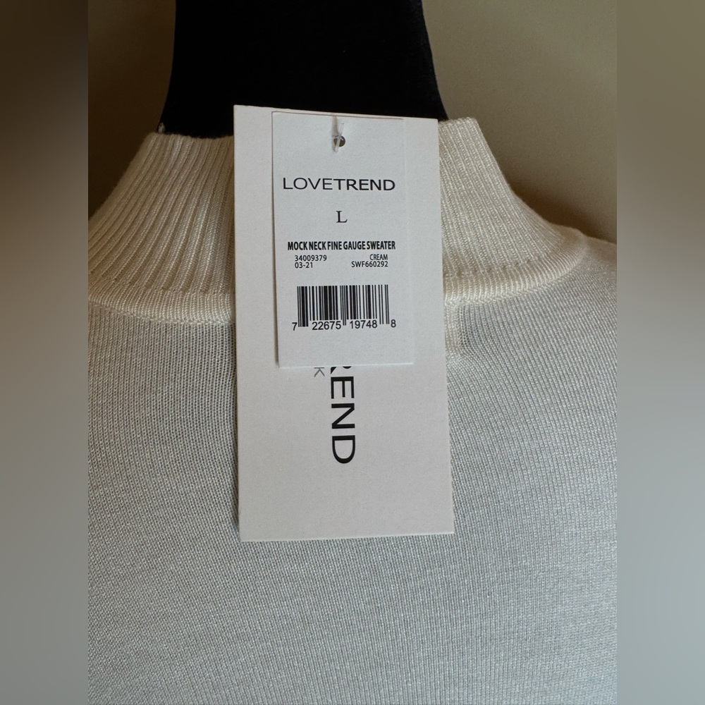 NWT Love Trend New YorK Cream mock neck Sweater with Puff Sleeves - Picture 7 of 8